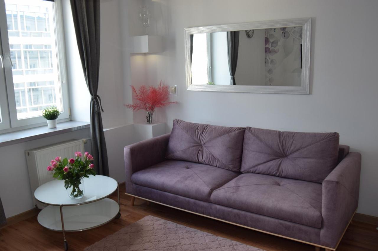 Be My Guest - Krucza Elegant Apartment - Rondo De Gaulle'A Center Of Warsaw Metro Wi-Fi Breakfast Exterior photo